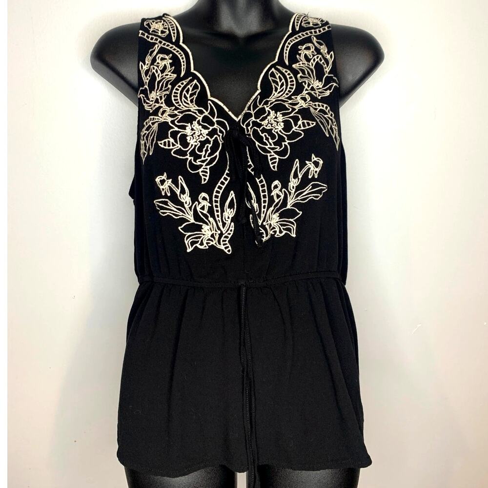 Maurice's Black Sleeveless Top with White Floral Embroidery Women's XXL